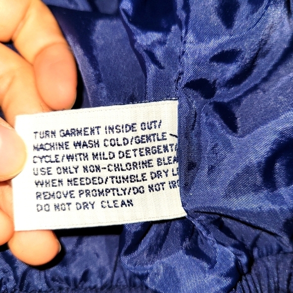 Vintage Cabin Creek Navy Blue and Gold Mock Neck Full Zip windbreaker jacket - Picture 5 of 12